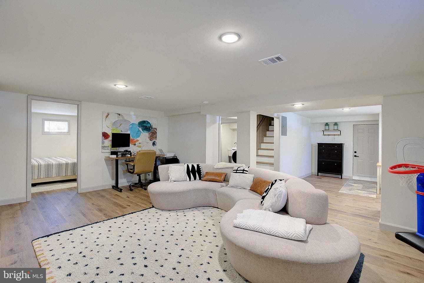 624 Evergreen Road photo 8
