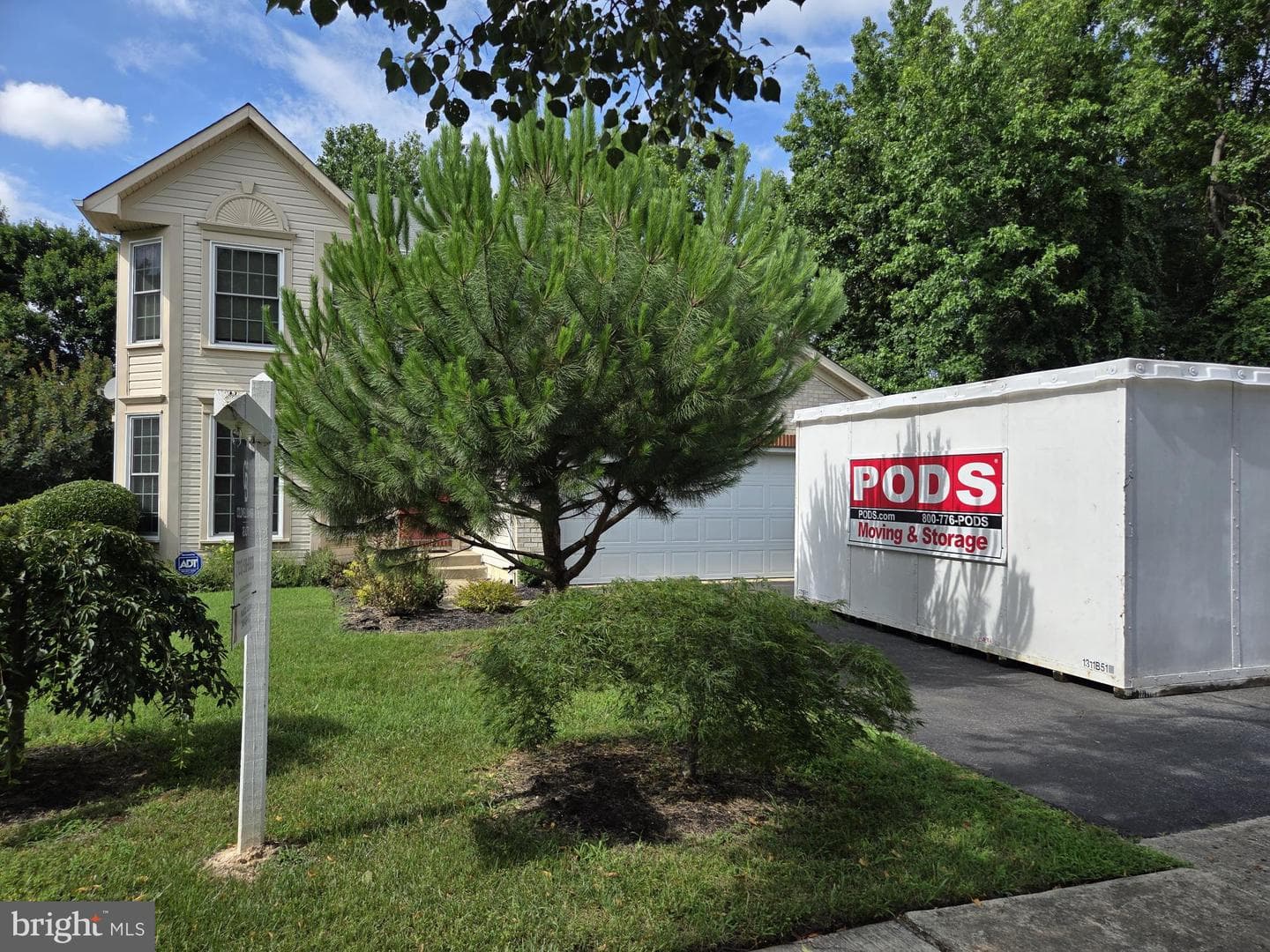 1606 Woodruff Court photo 3