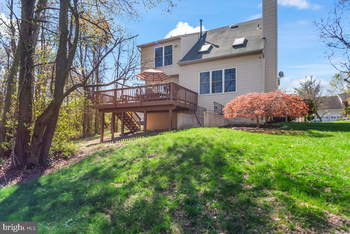 1606 Woodruff Court photo 31