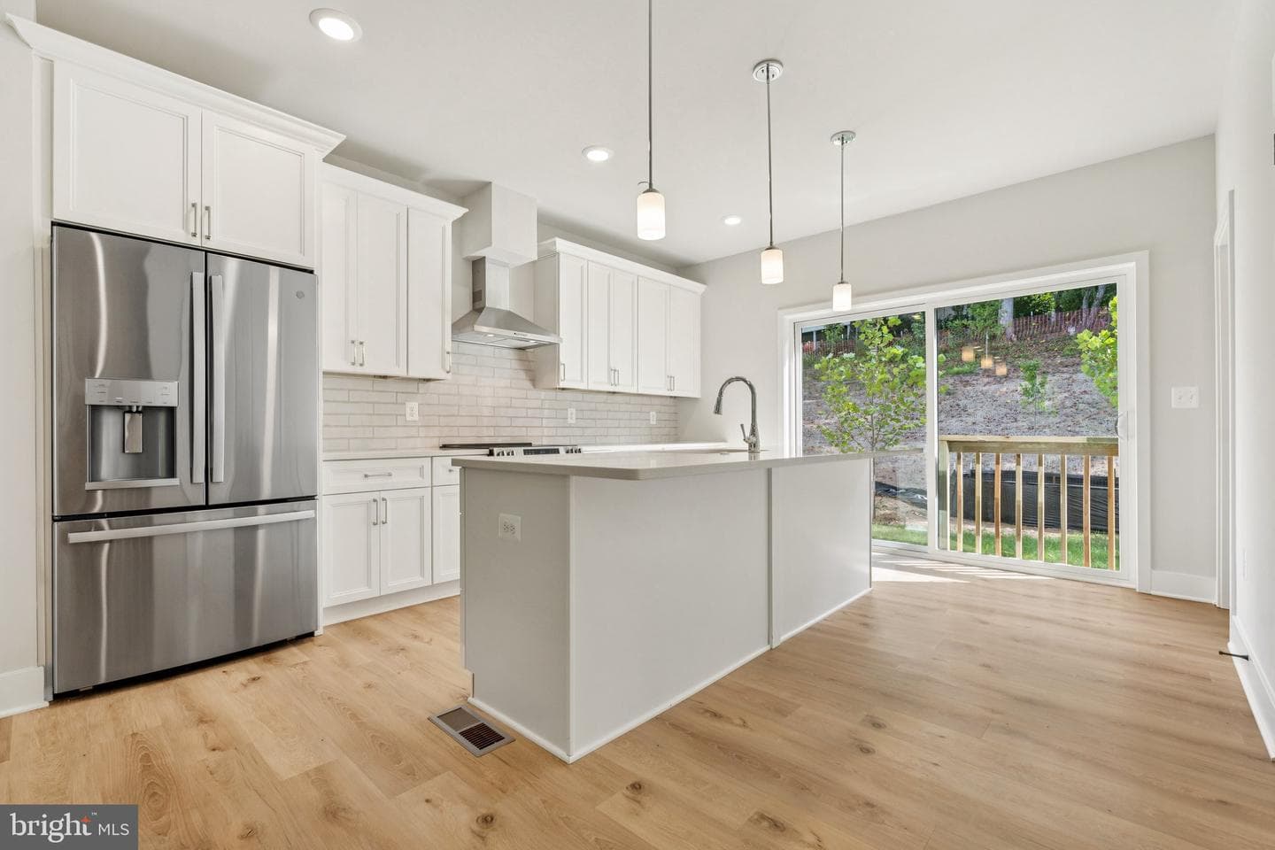 2071 Old Admiral Court photo 13