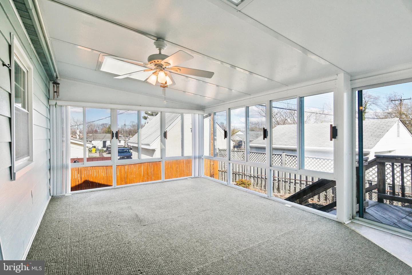 524 Munroe Circle photo 4