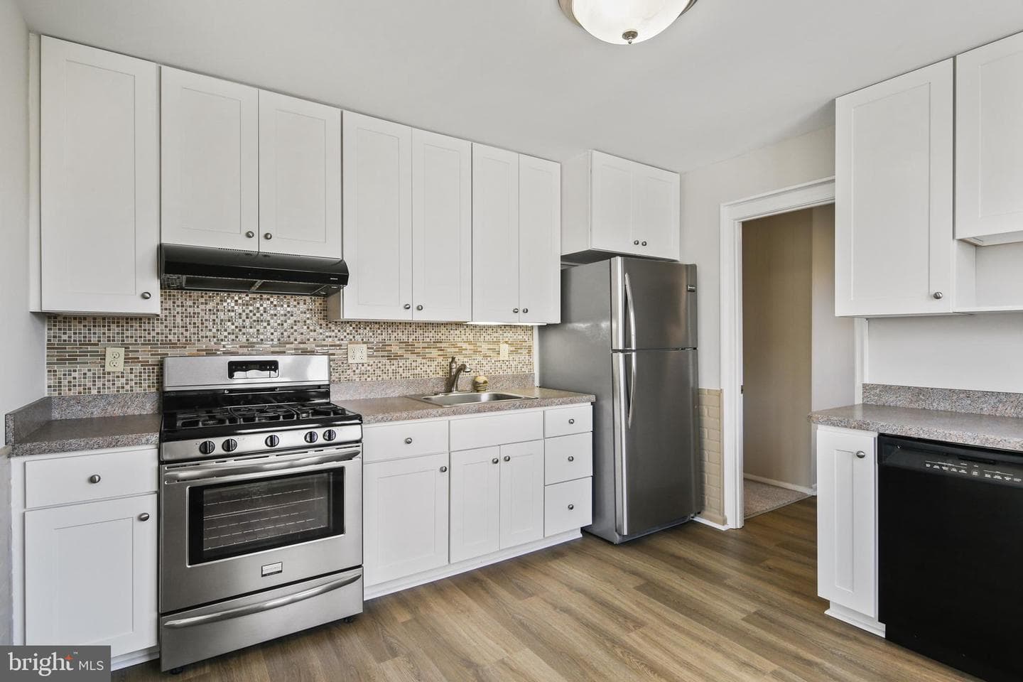 524 Munroe Circle photo 6