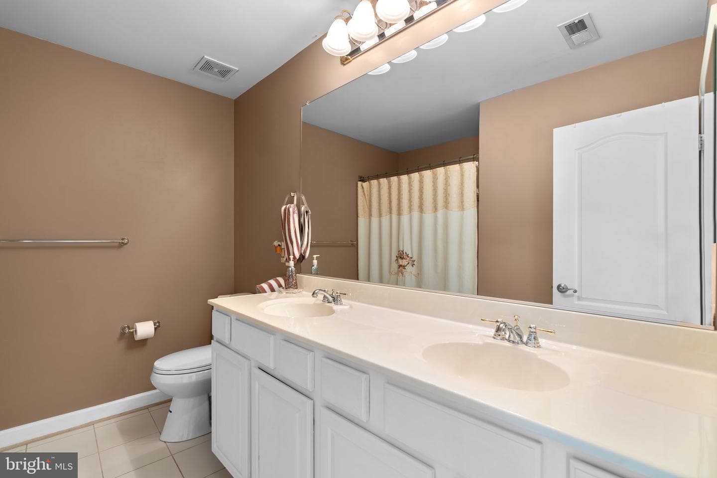 602 N Shore Drive photo 40