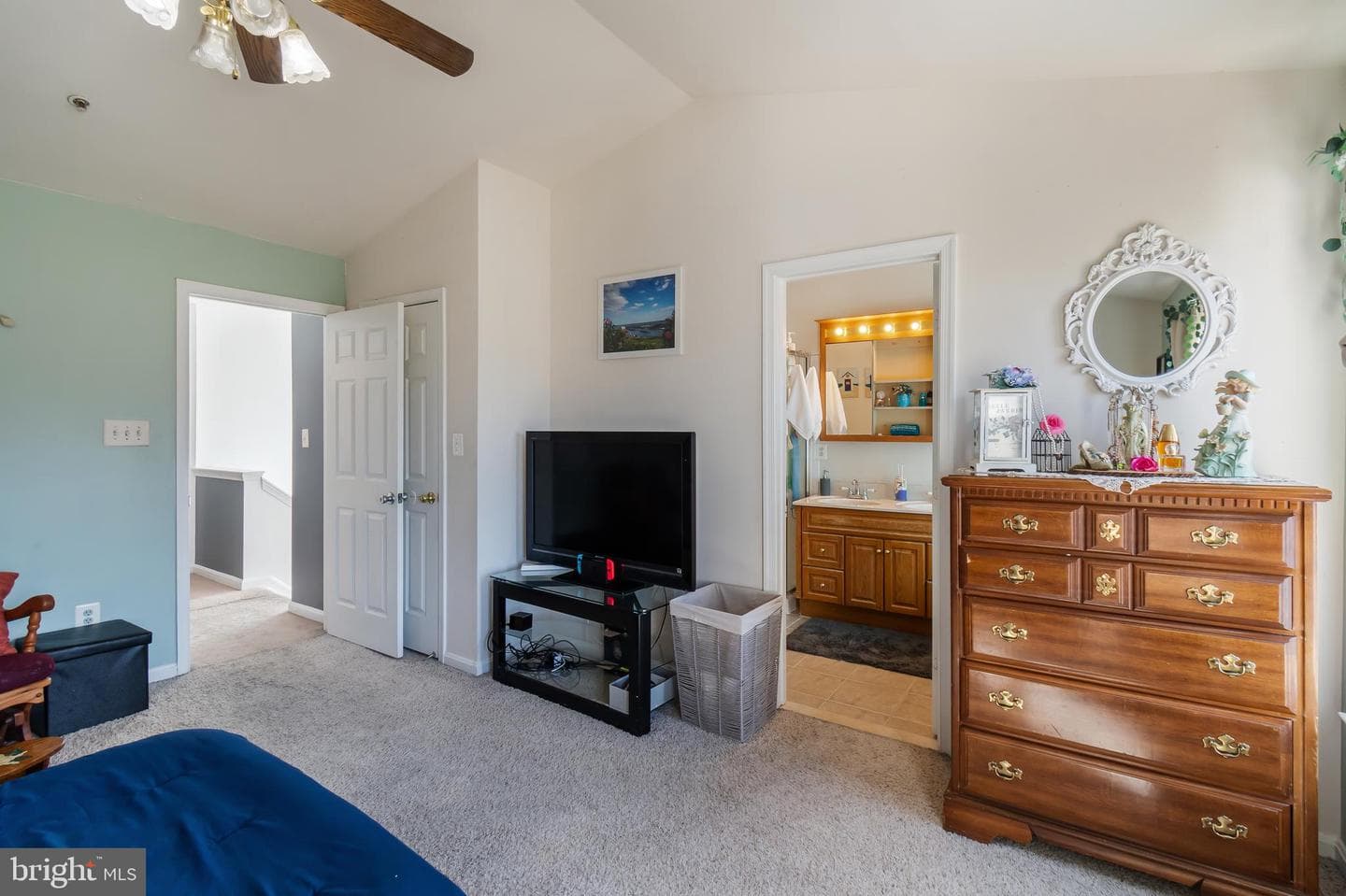 1798 Goldsborough Lane photo 20