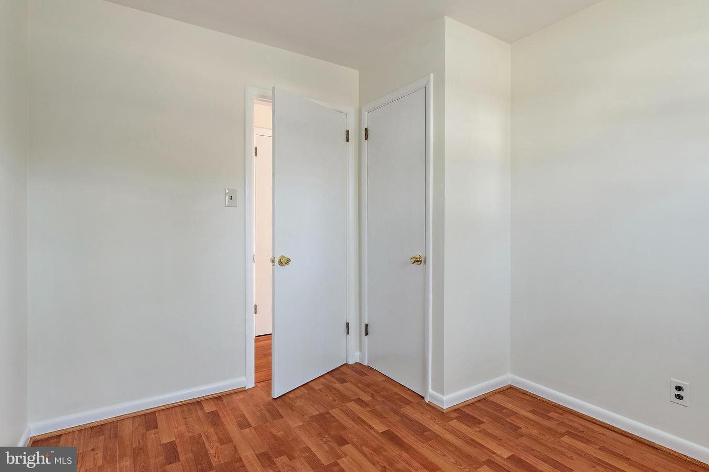 746 Warren Drive photo 23