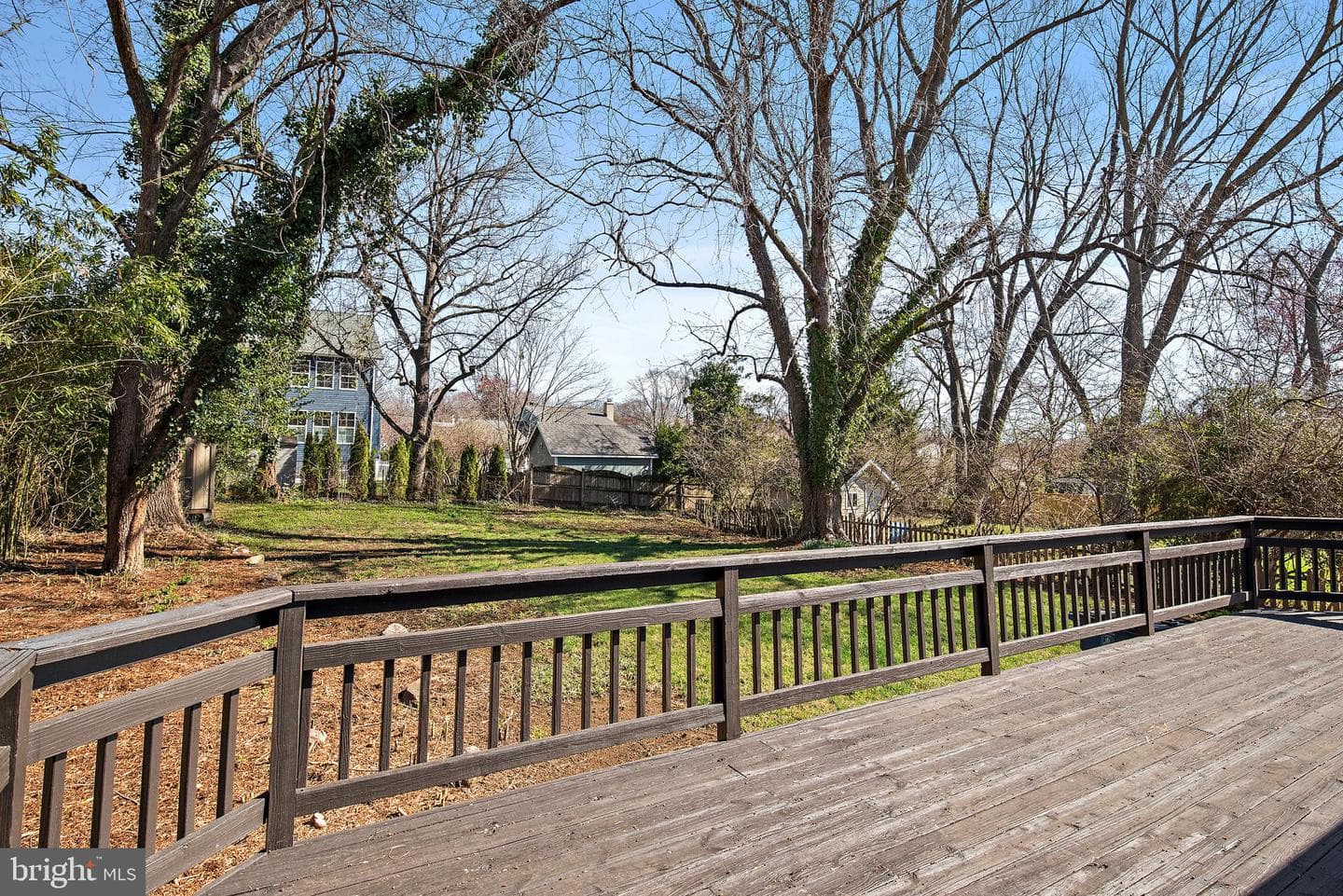 746 Warren Drive photo 33