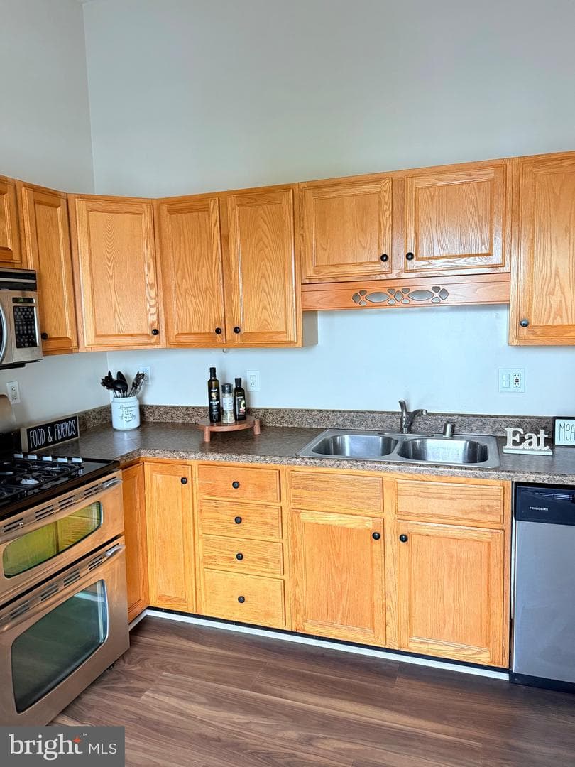 2440 Blue Spring Court #301 photo 14