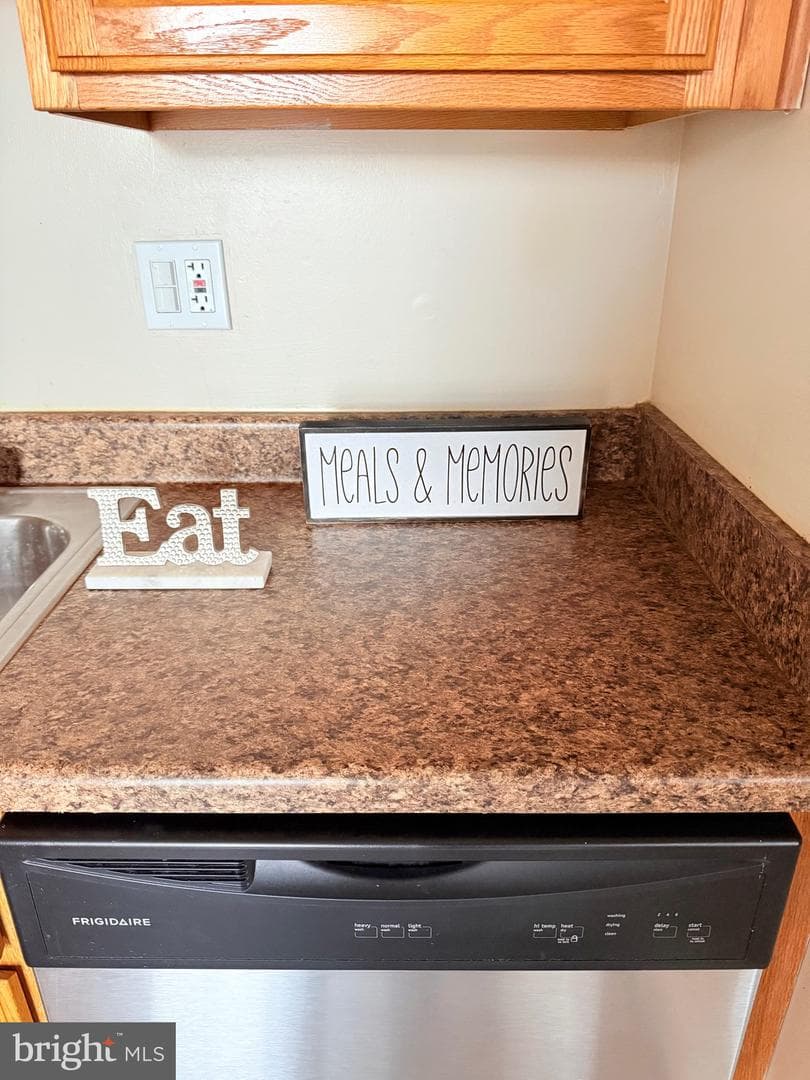 2440 Blue Spring Court #301 photo 15