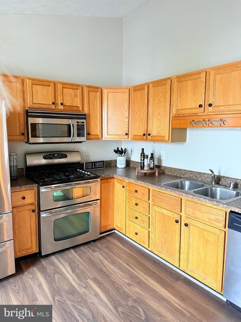 2440 Blue Spring Court #301 photo 17