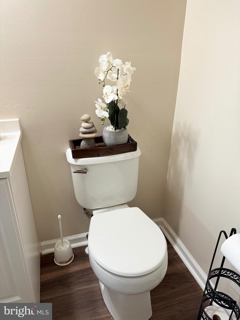 2440 Blue Spring Court #301 photo 39
