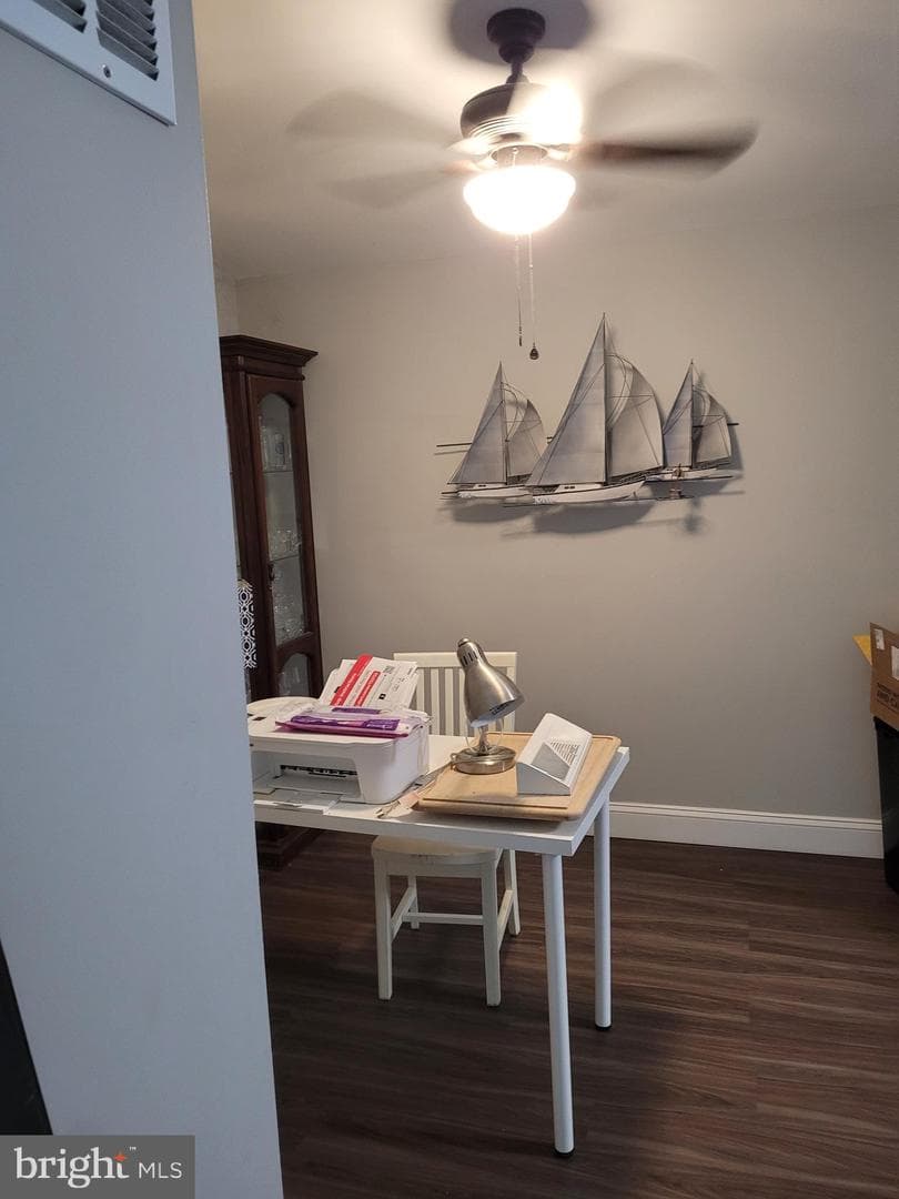 1222 Crawford Drive photo 4