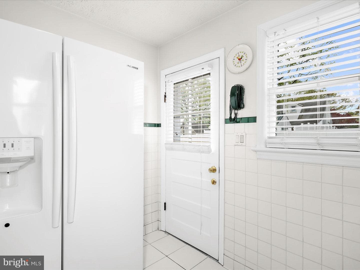 12 Vista Avenue photo 17
