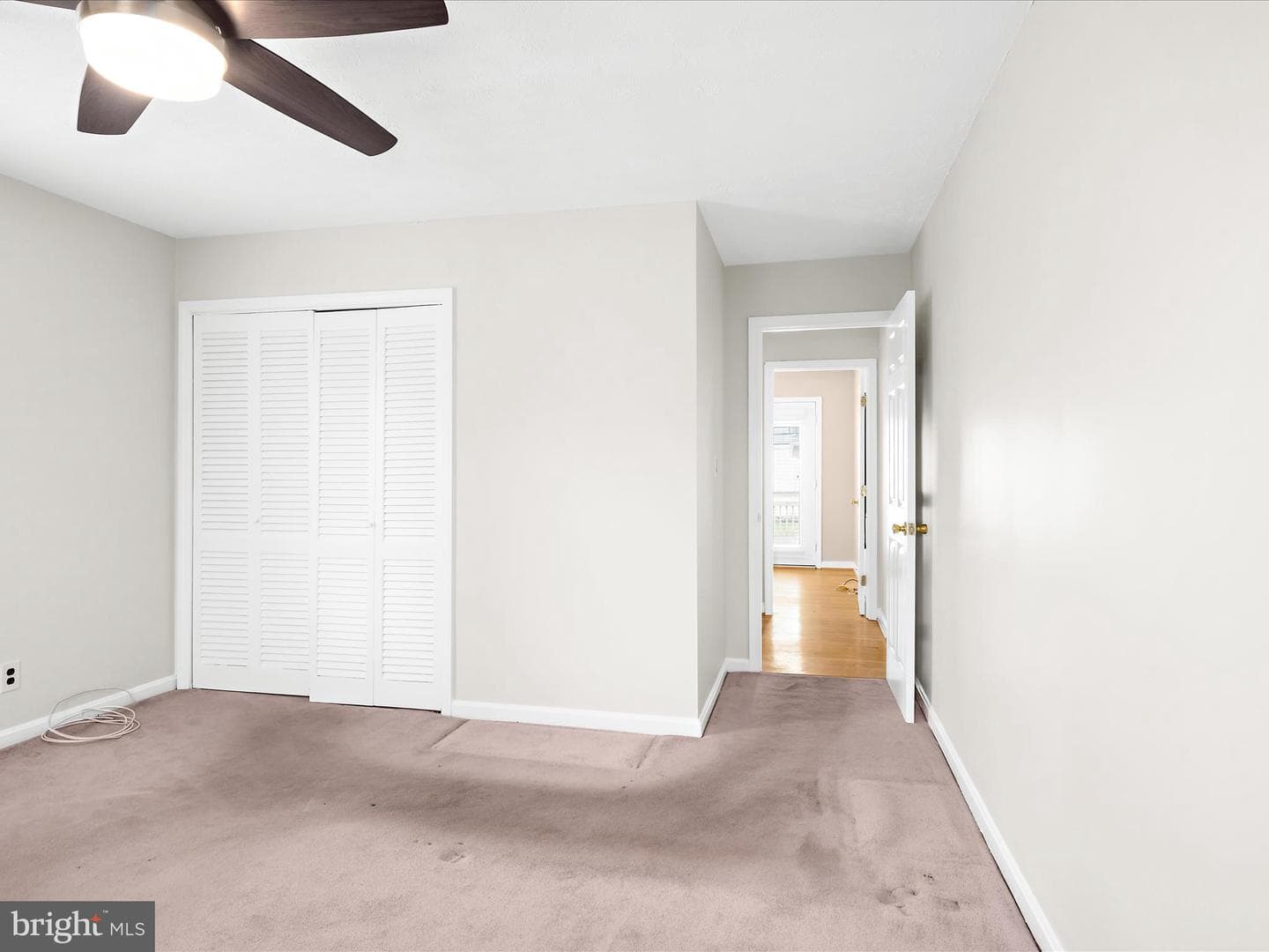 12 Vista Avenue photo 19