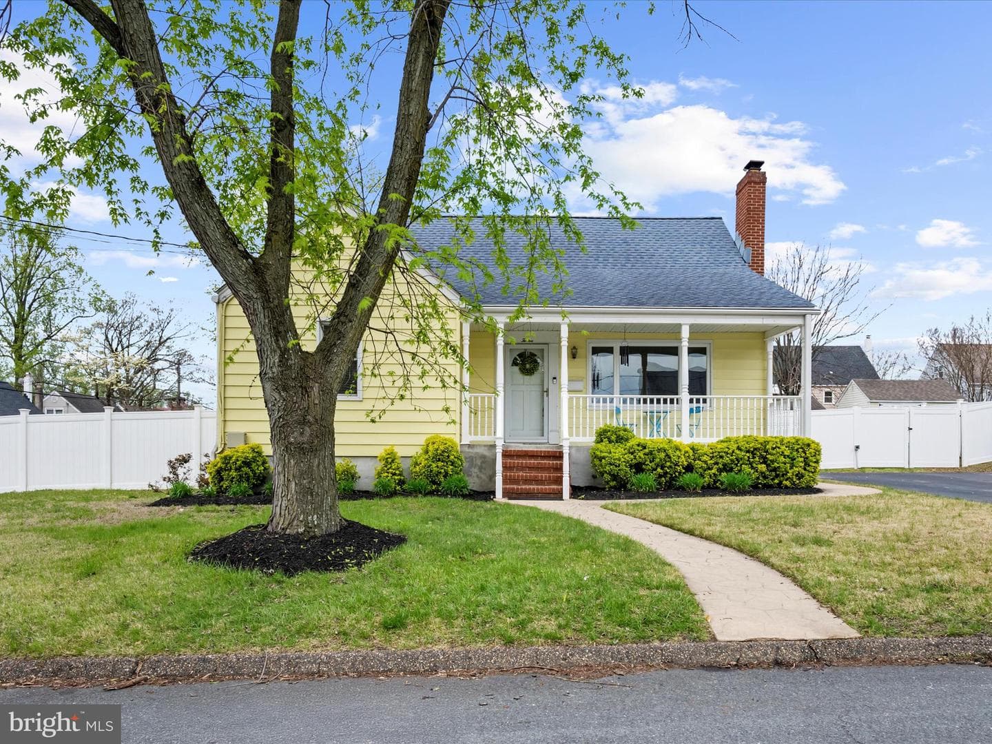 12 Vista Avenue photo 2