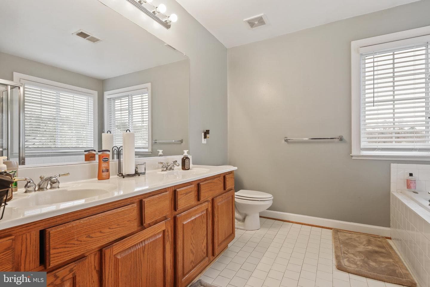 8509 Lexington Drive photo 25