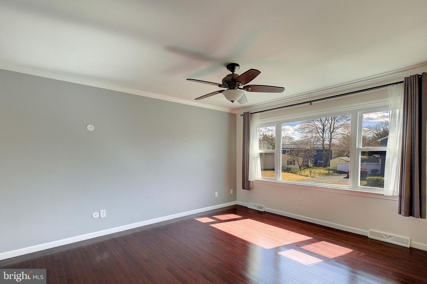 305 Garden Gate Lane photo 11