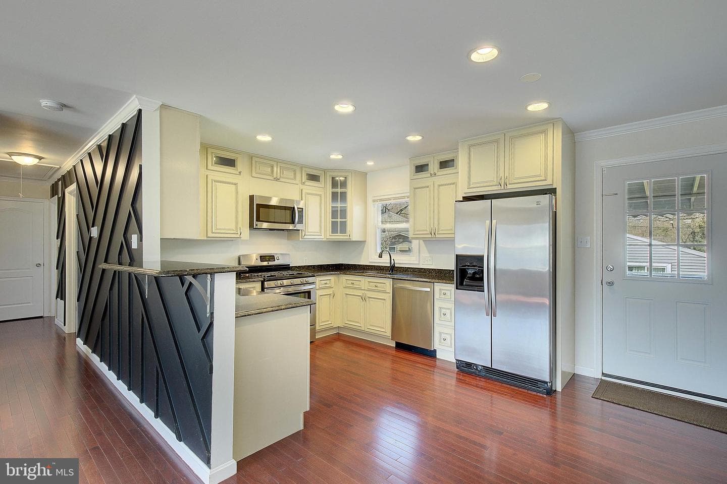 305 Garden Gate Lane photo 12