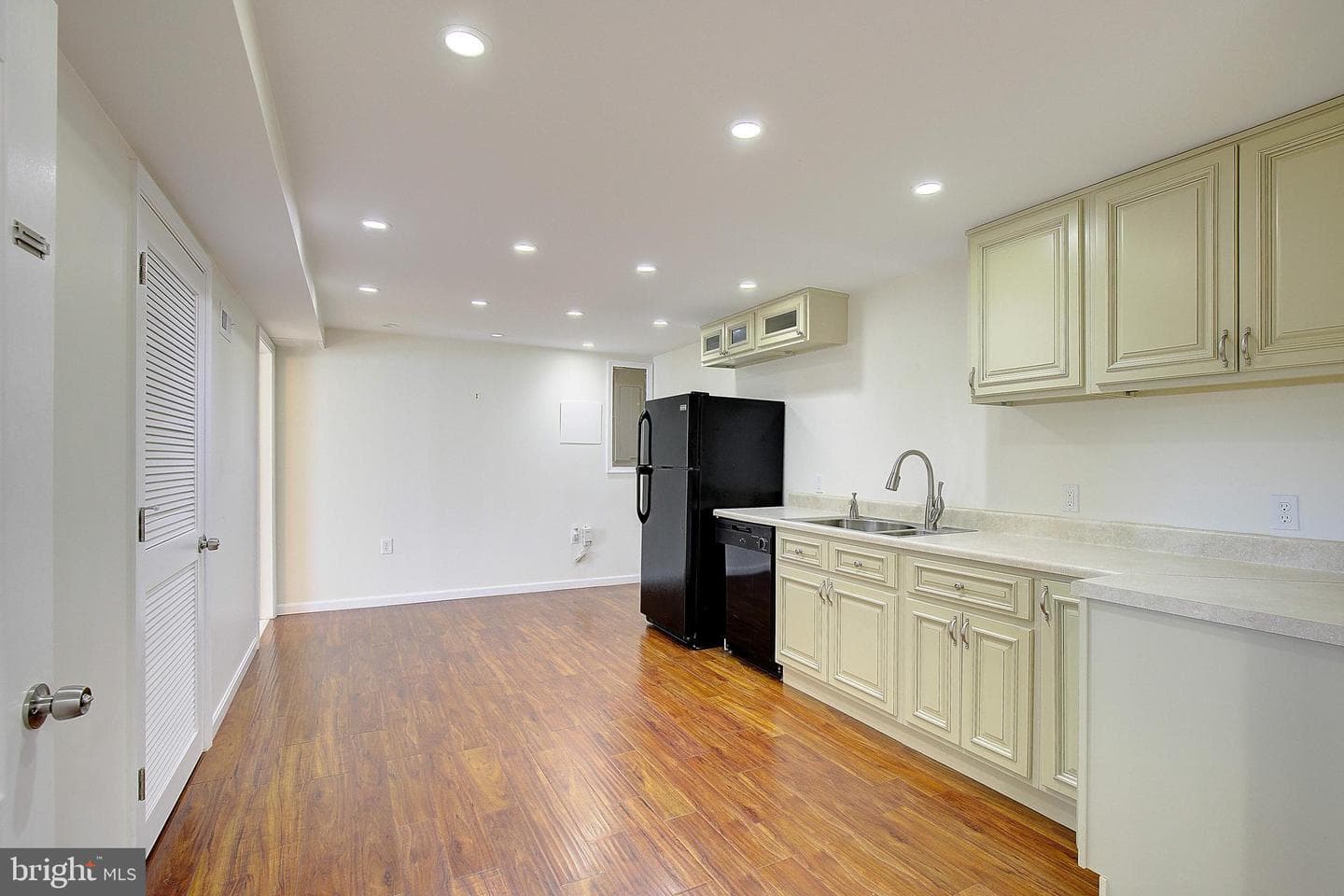 305 Garden Gate Lane photo 27