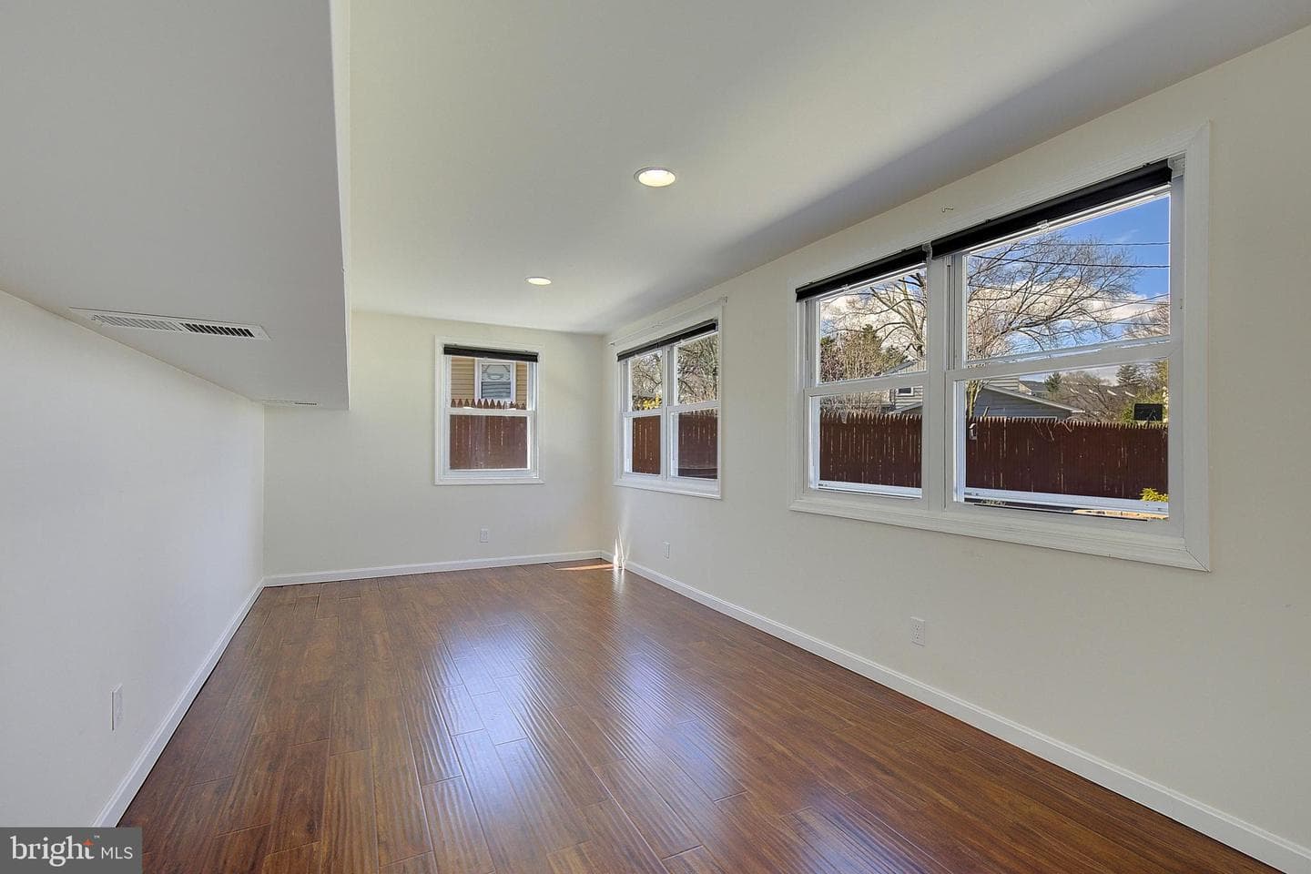 305 Garden Gate Lane photo 35