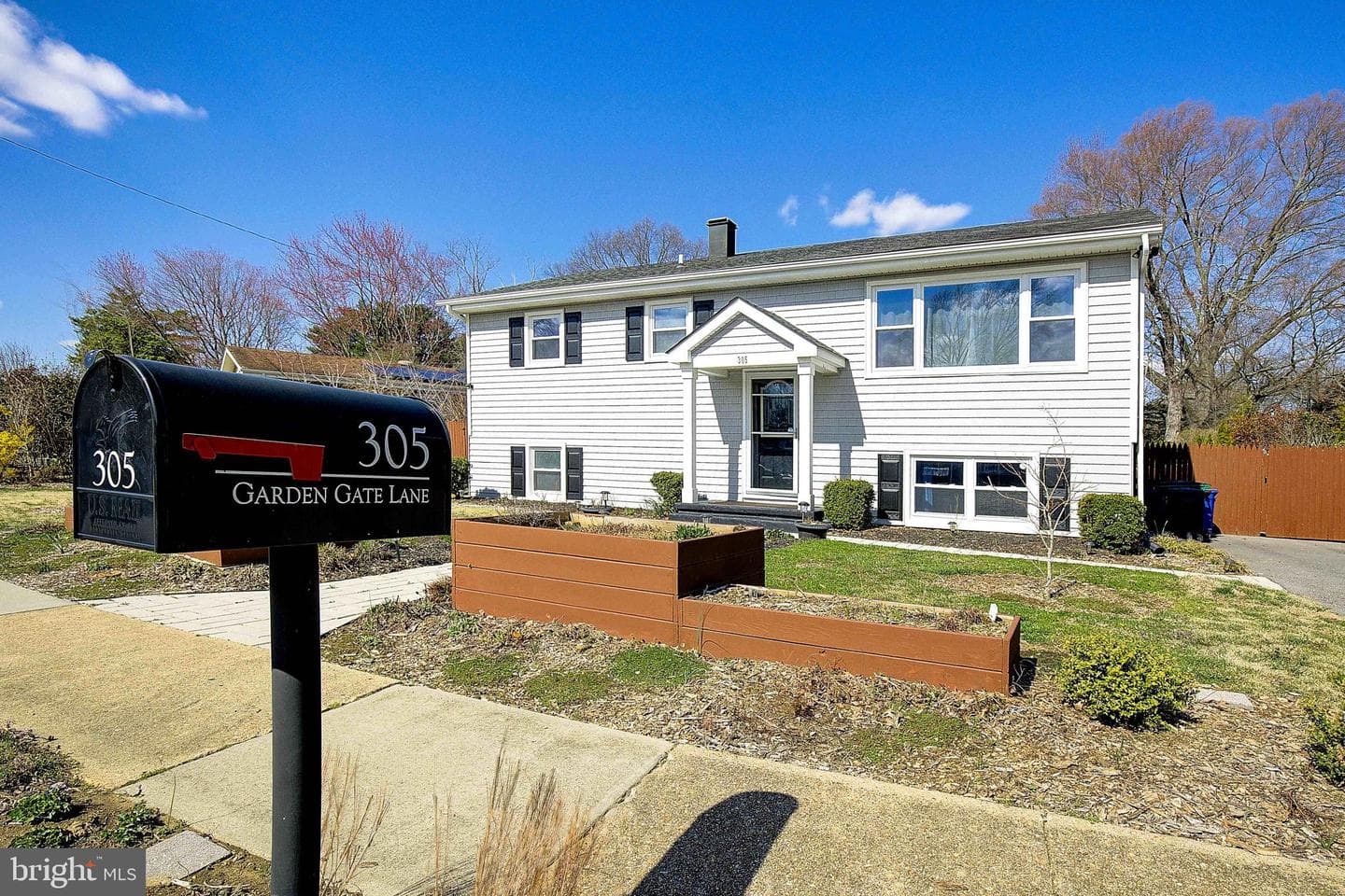 305 Garden Gate Lane photo 5