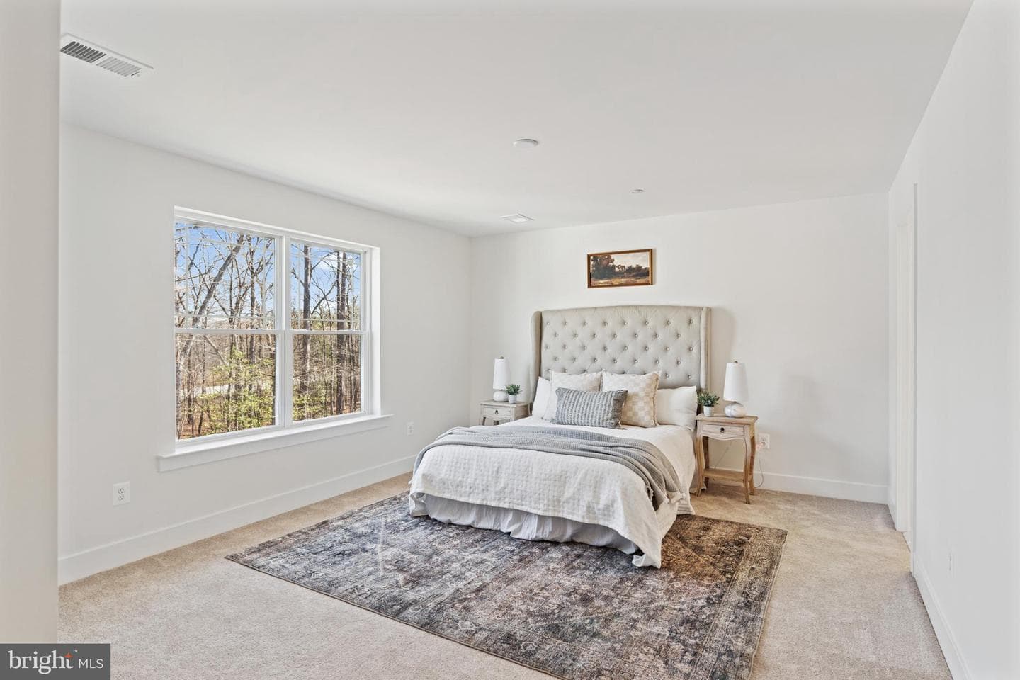 118 Overlea Drive E photo 18