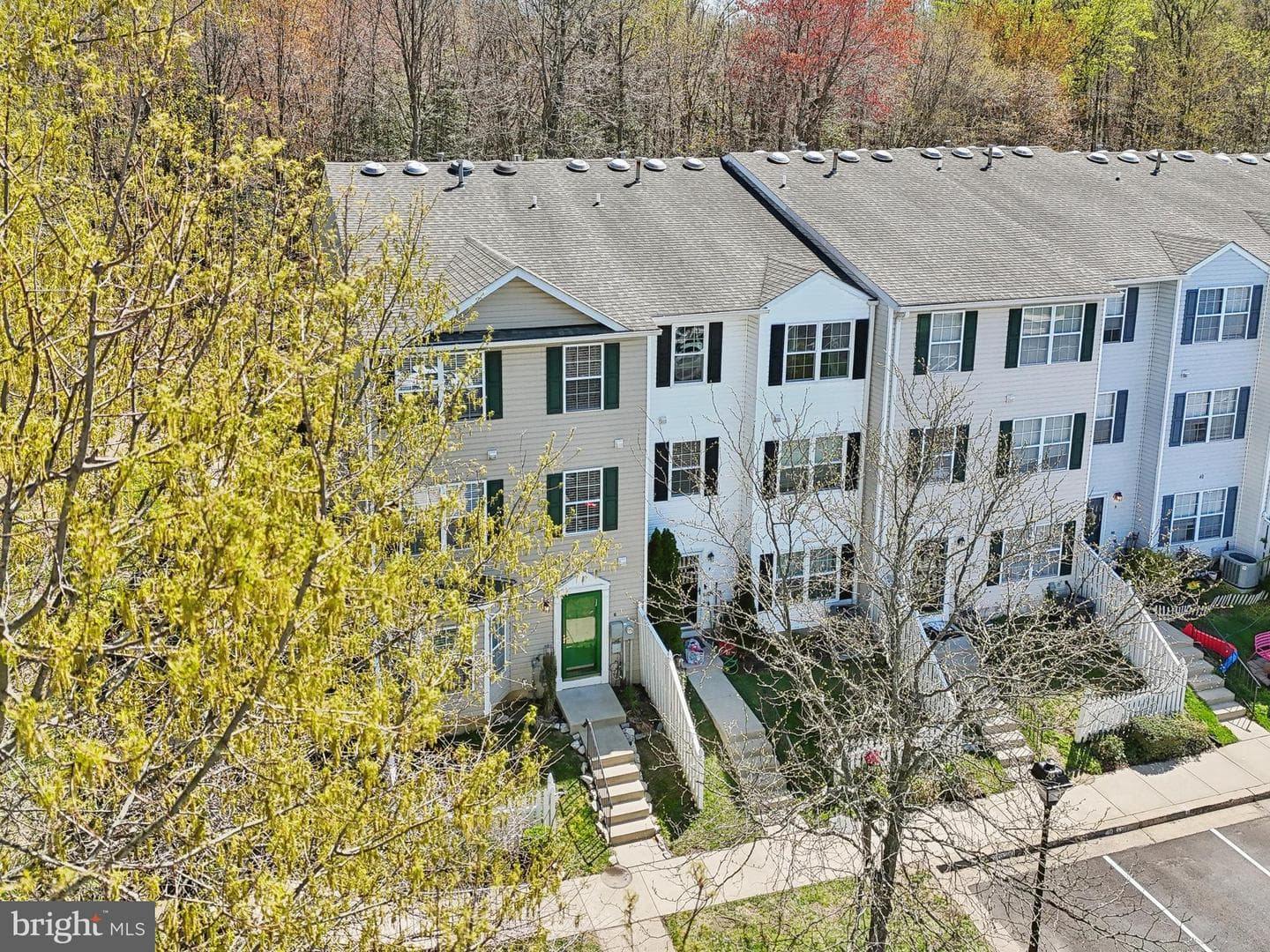 40 Amberstone Court photo 32