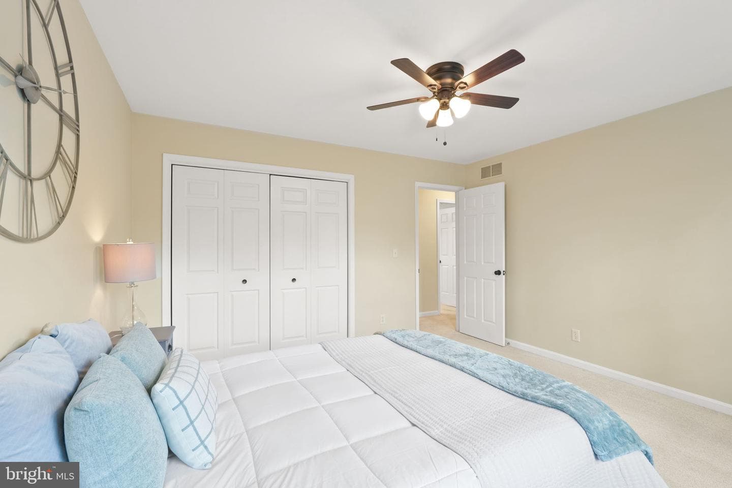 226 Pegasus Court photo 25