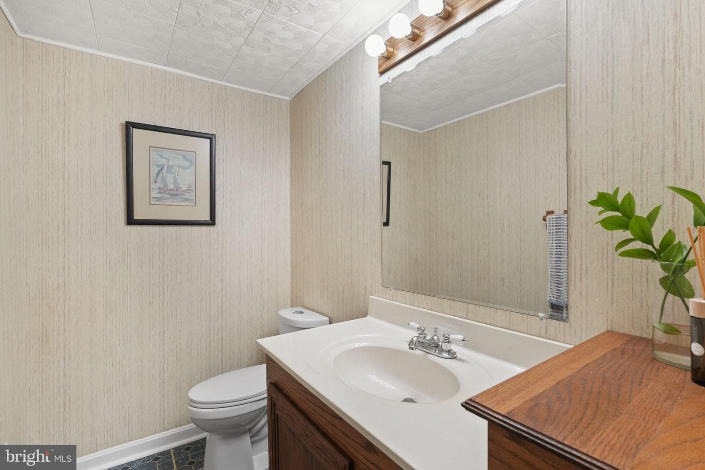 226 Pegasus Court photo 35