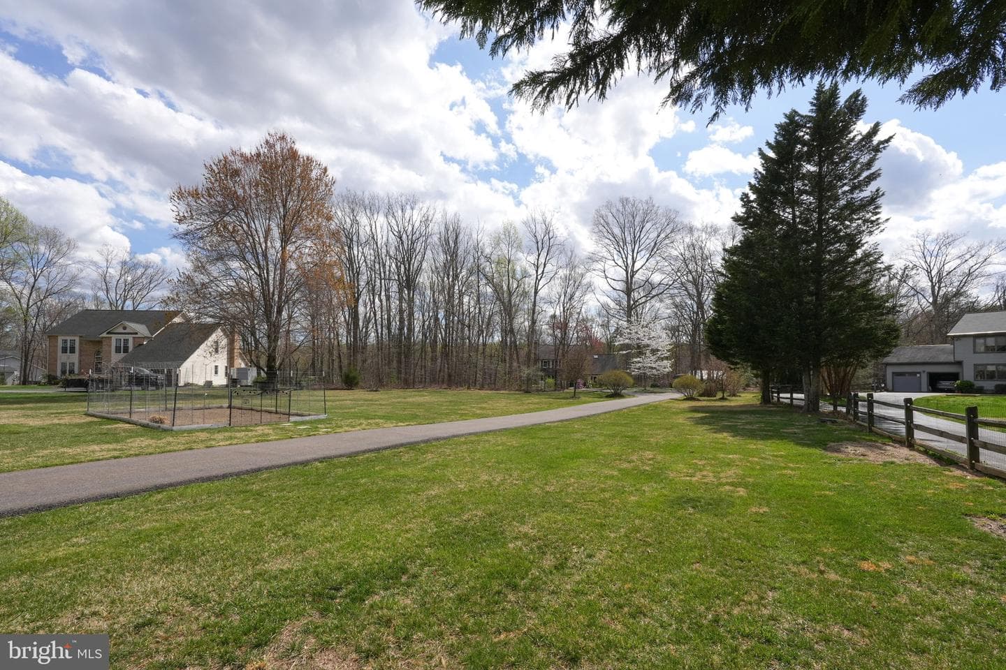 226 Pegasus Court photo 58