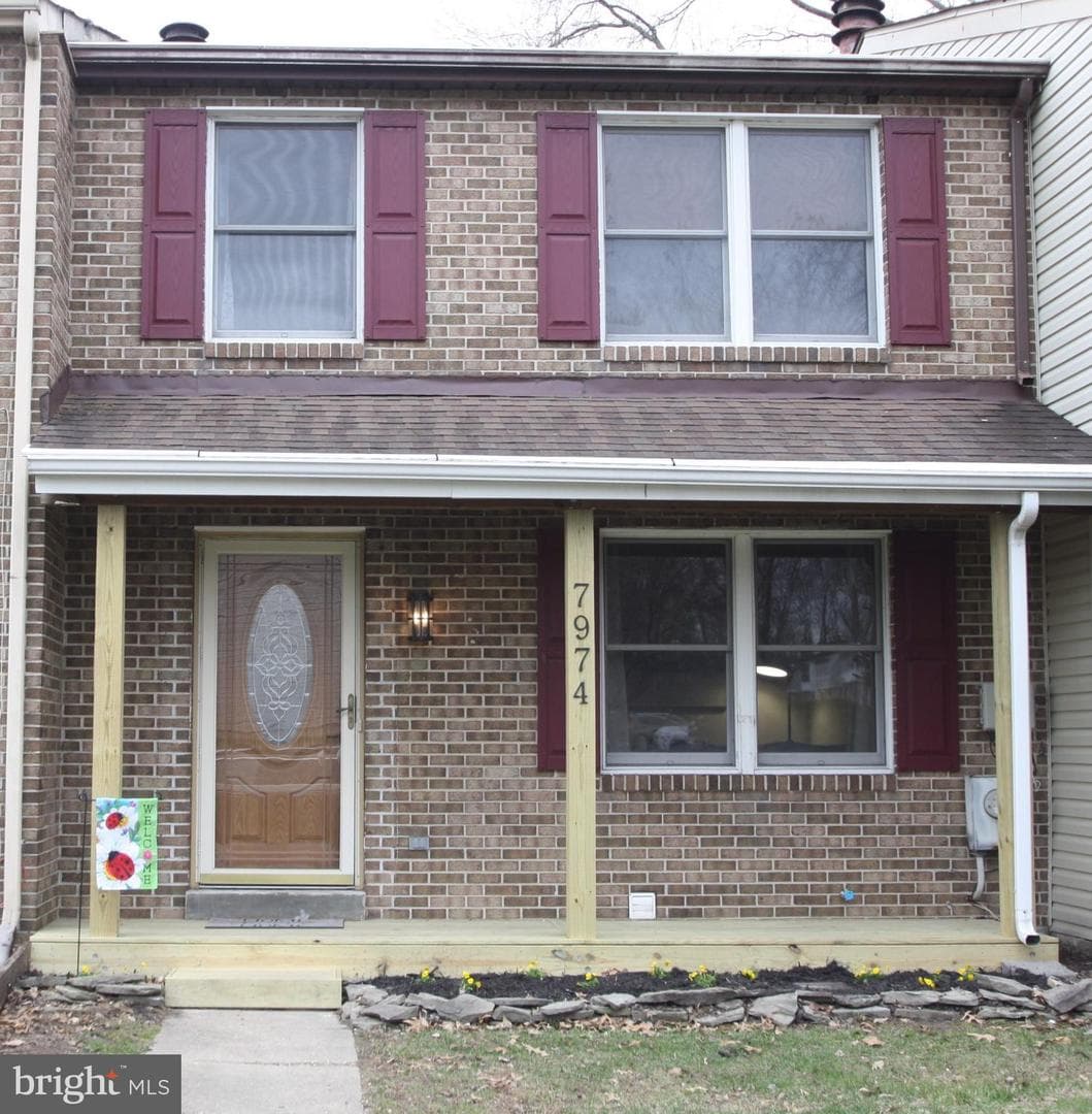 7974 Tower Bridge Drive photo 2