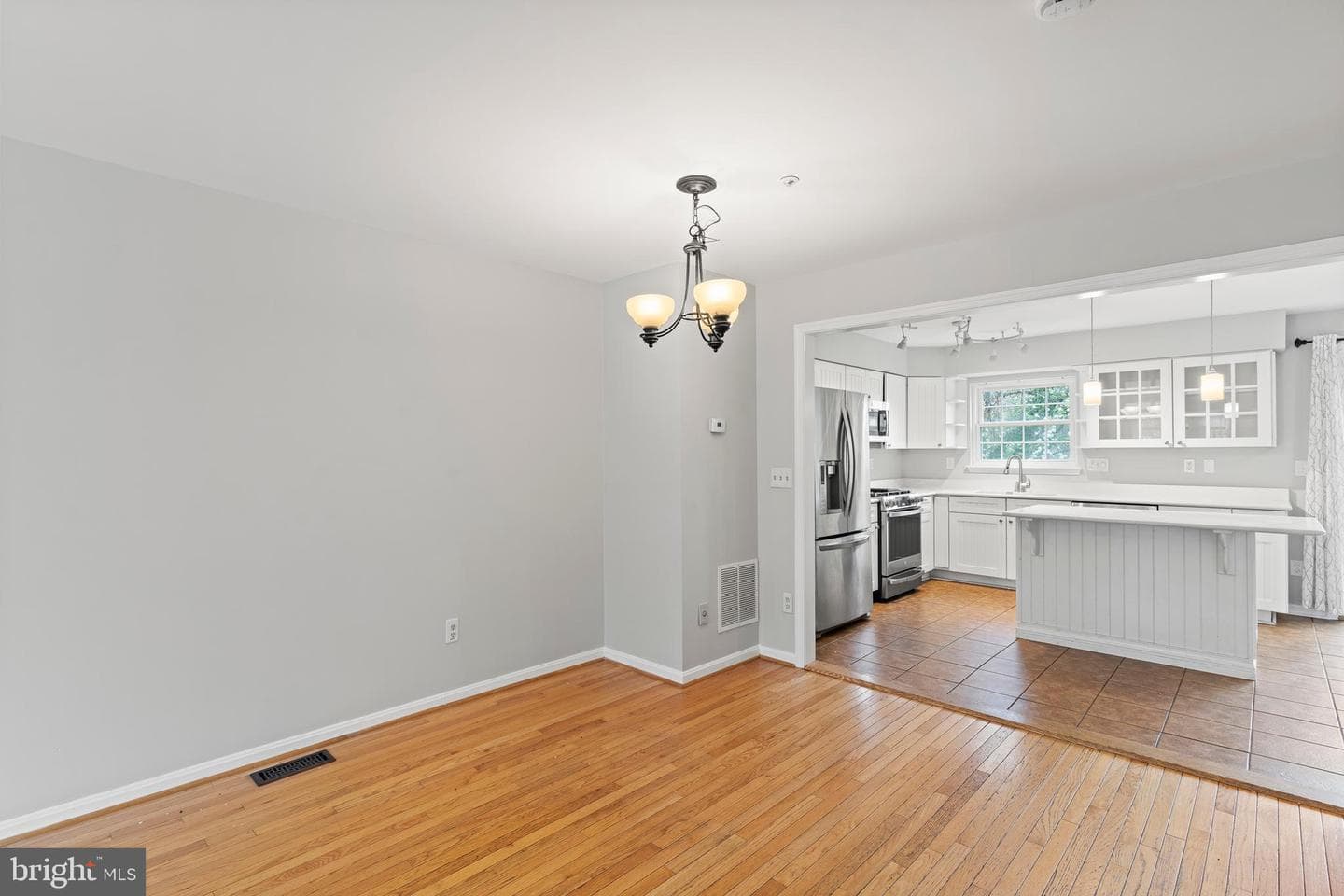 1211 Julie Court photo 7
