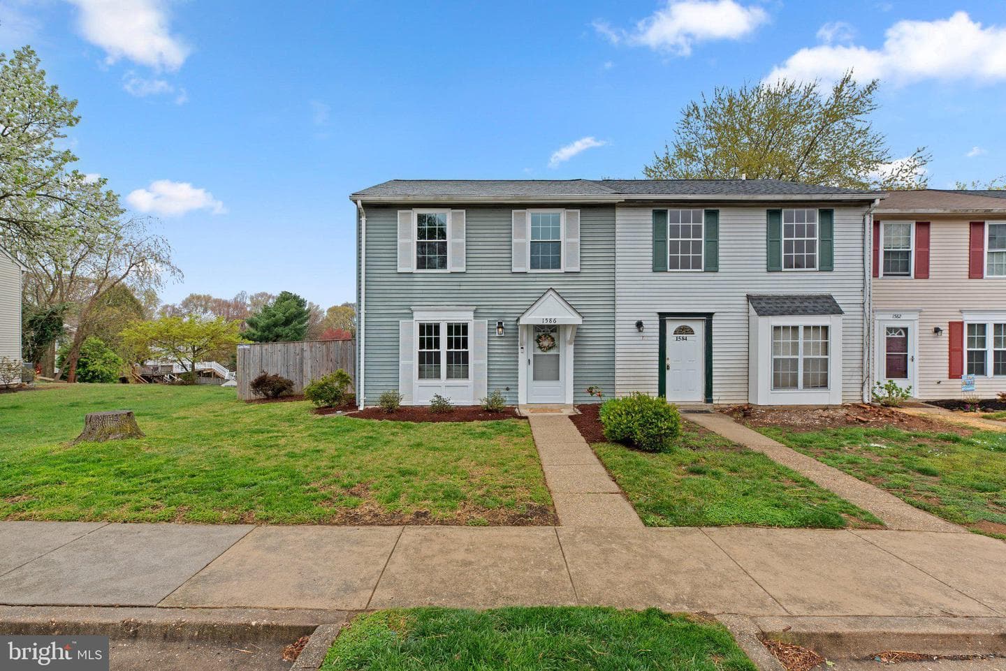 1586 Lodge Pole Court