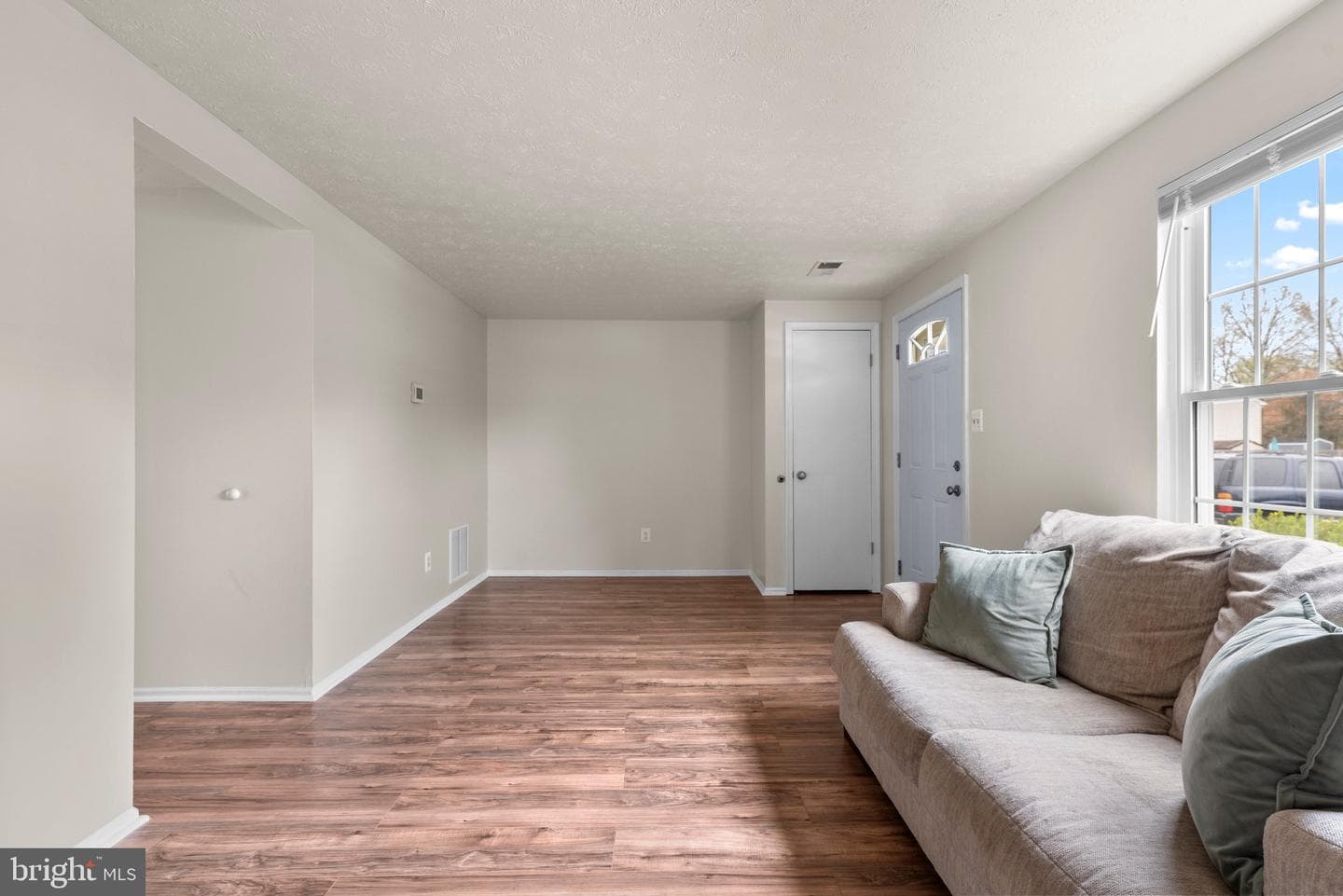 1586 Lodge Pole Court photo 7