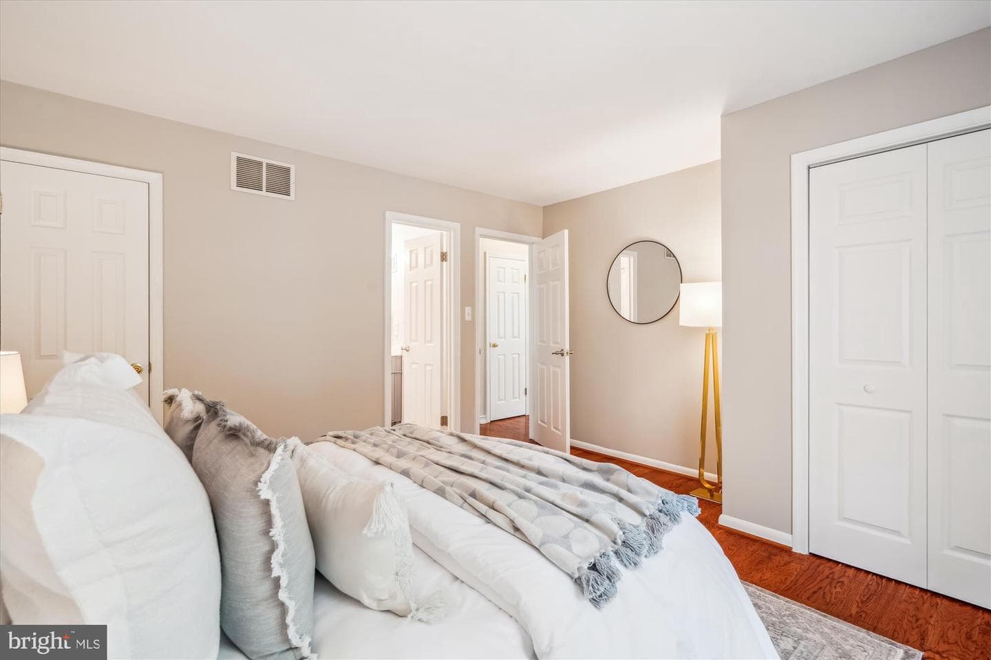 61 Barrensdale Drive photo 12
