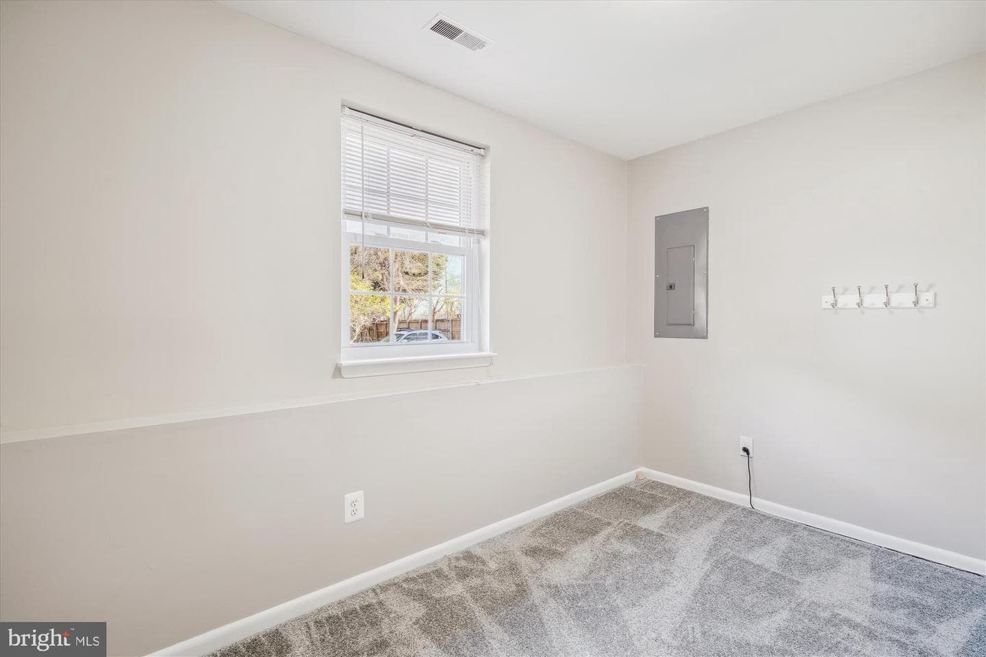 61 Barrensdale Drive photo 23
