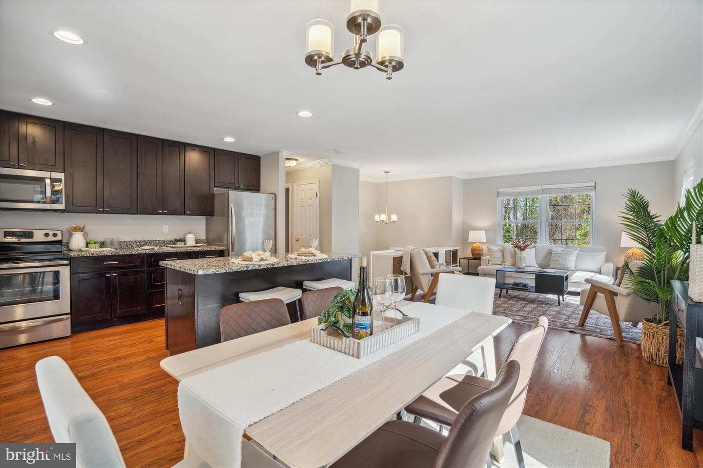 61 Barrensdale Drive photo 7