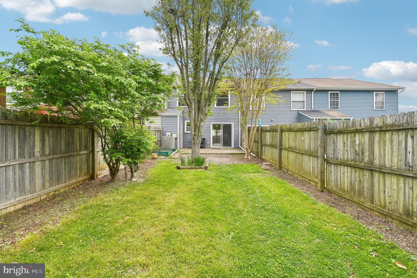 1669 Woodtree Court E photo 33