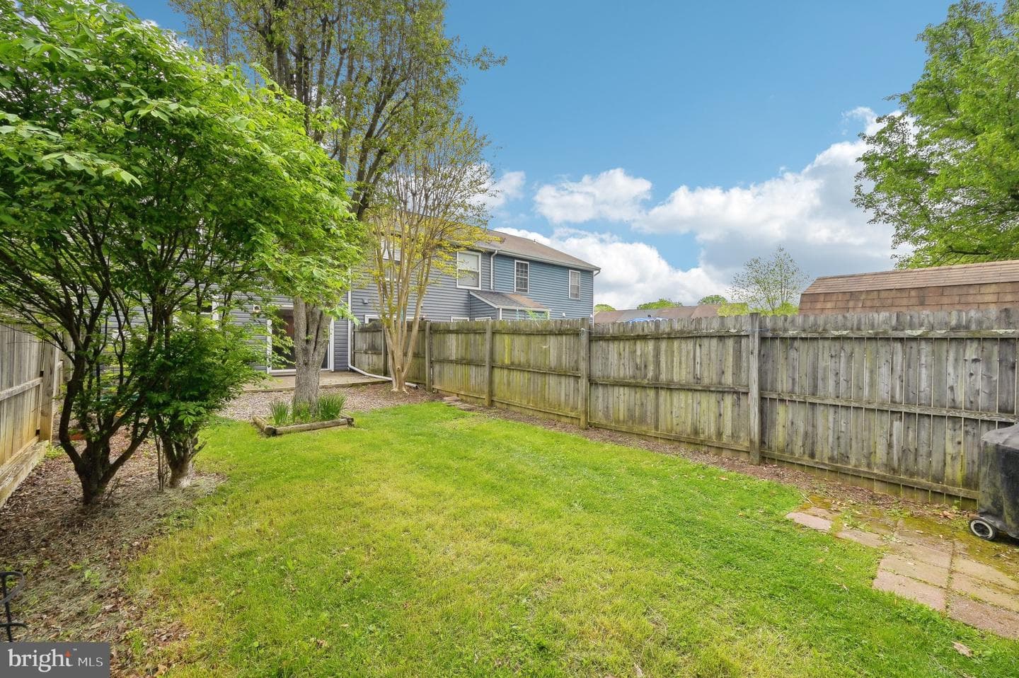 1669 Woodtree Court E photo 37