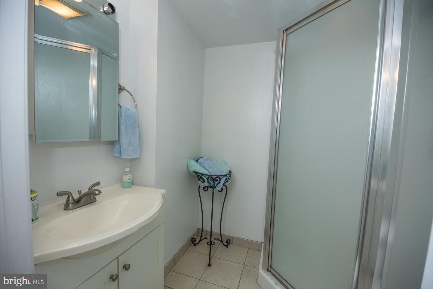7885 Elizabeth Road photo 35