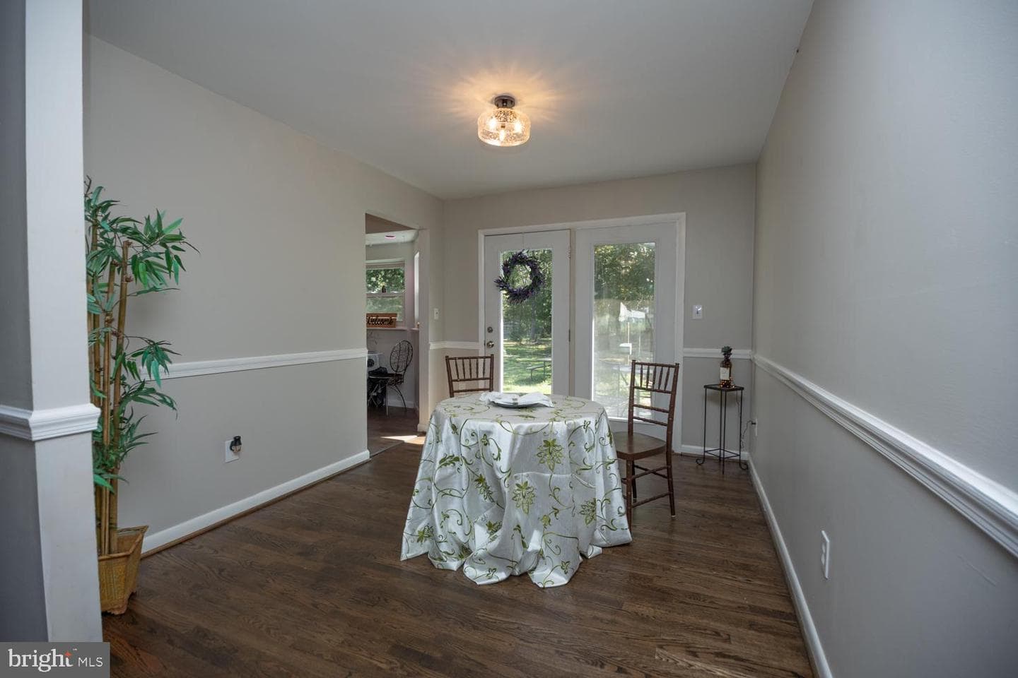 7885 Elizabeth Road photo 8