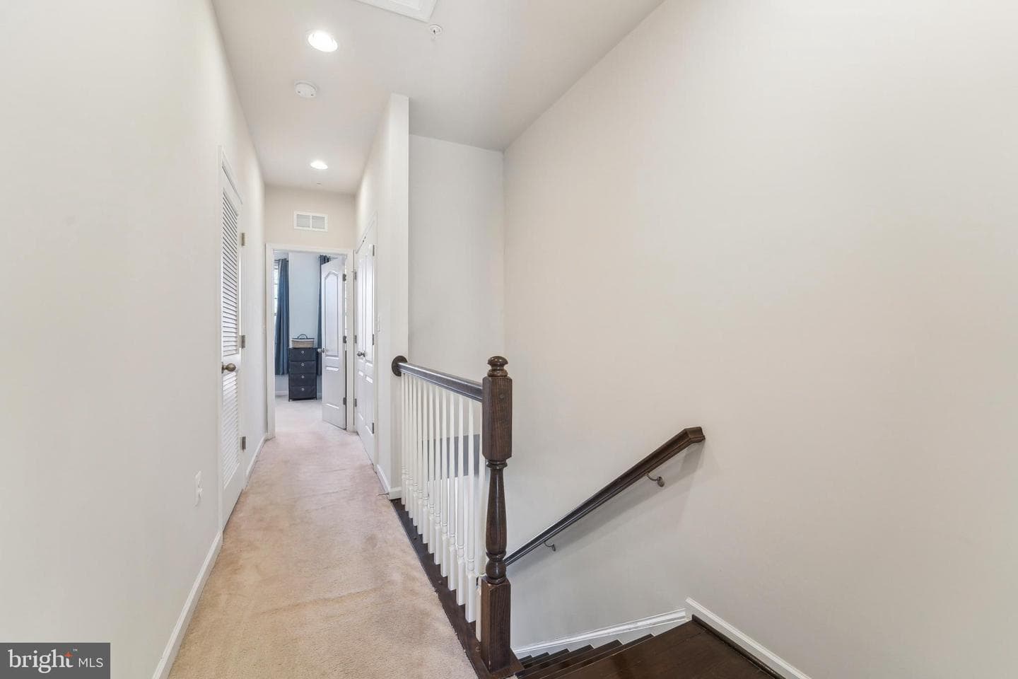 8205 Hollow Court photo 19