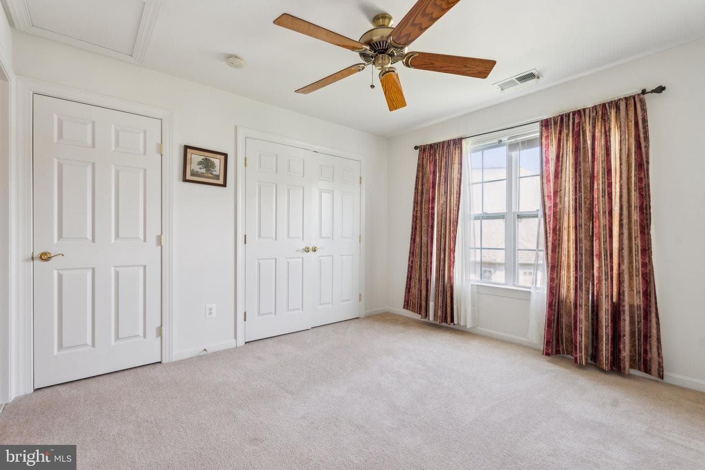 15 Tremont Drive photo 22