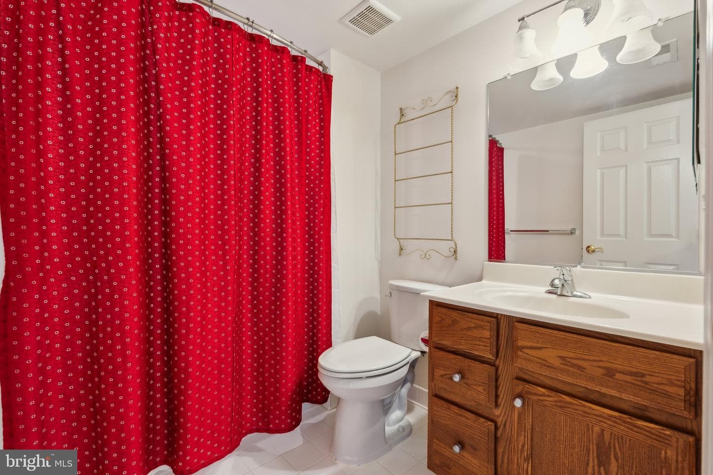 15 Tremont Drive photo 25