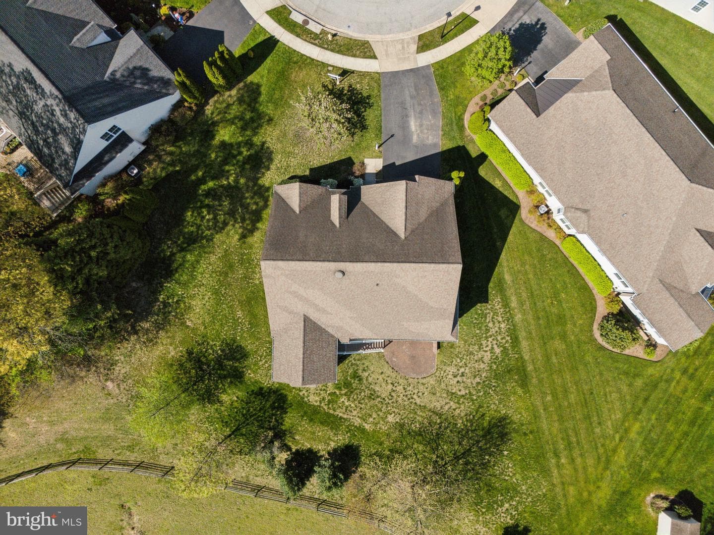 15 Tremont Drive photo 34