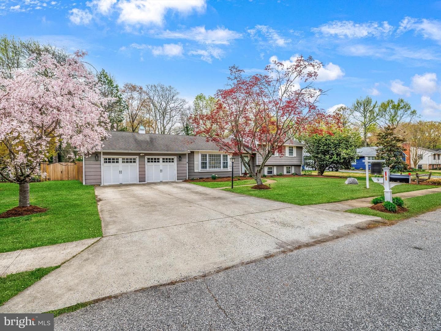 9 Romar Drive photo 2