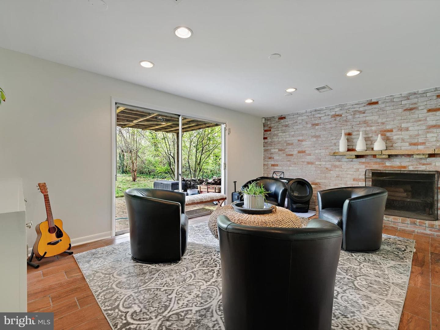 9 Romar Drive photo 28