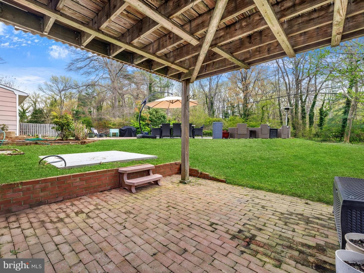9 Romar Drive photo 32