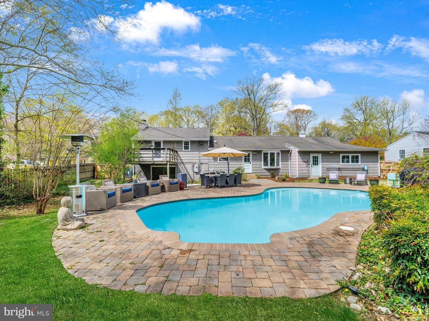 9 Romar Drive photo 39