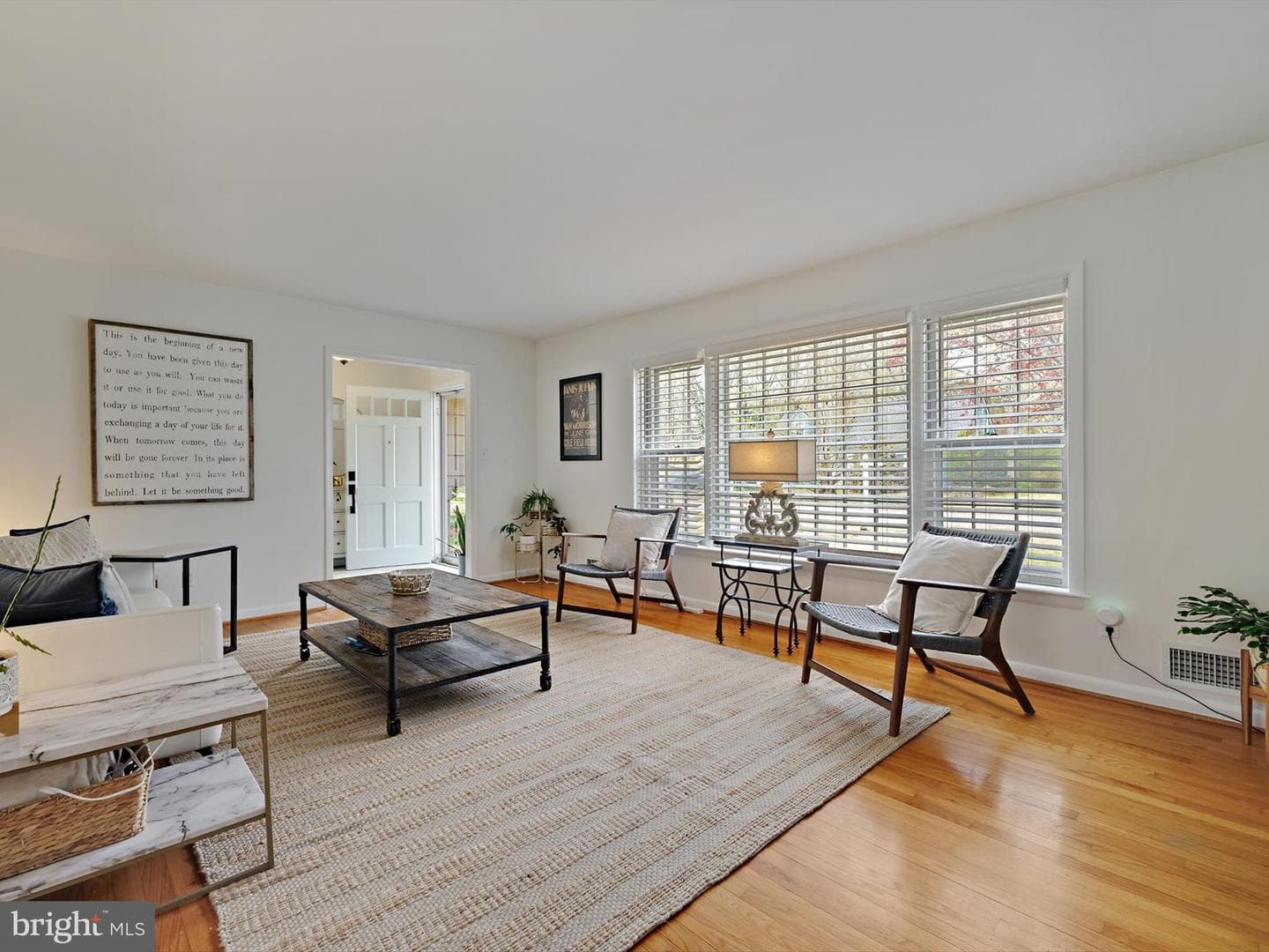 9 Romar Drive photo 6