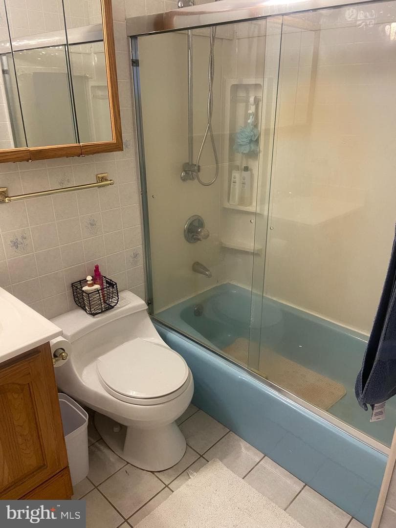 1096 Linden Tree Drive photo 5